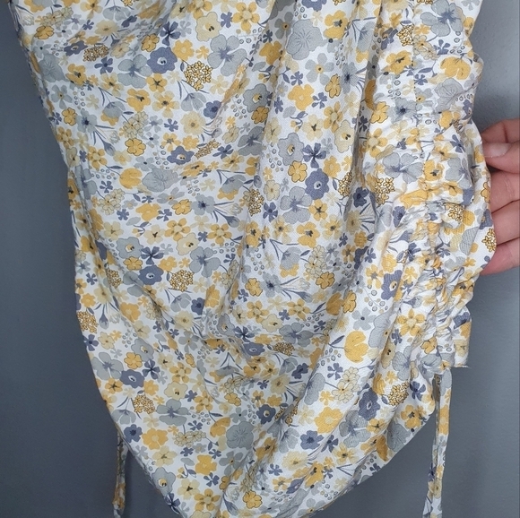BARDOT Floral Mini Dress Feminine Babydoll White/Yellow/Gray Women's Size 6 - Picture 5 of 10